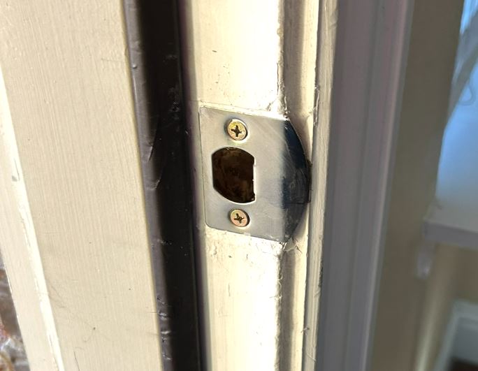 Completed door repair by ServiceBeaver in DFW Texas